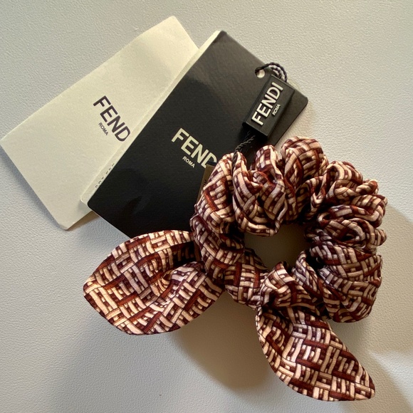 Fendi Silk Scrunchie Blush Pink & Maroon Logo Pattern And Bow New in Box… Hair Bow Fendi Hair Tie Fendi Silk Scrunchie Blush Pink  main image 4